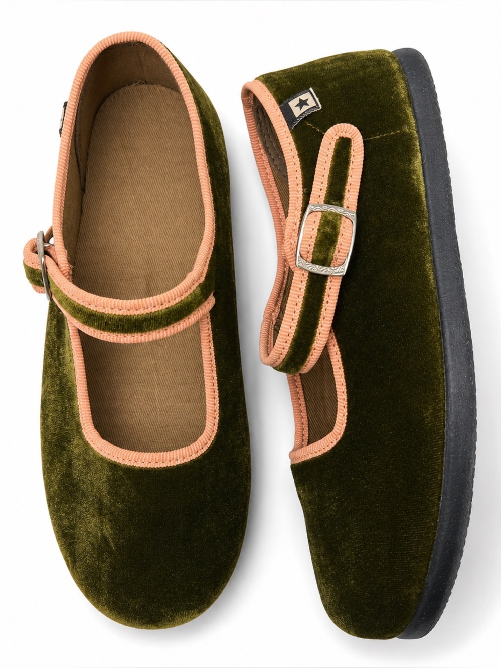 Bonton Red Jane Soft Velvet Mary Jane Shoes Girls Size 34 EU 10-12Y Olive Green - Picture 1 of 5
